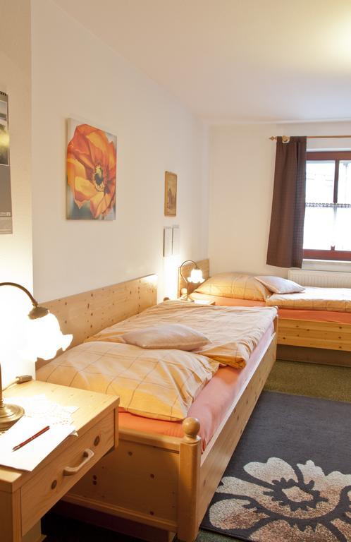 Fruehstuecks Pension Zum Postillion Klingenthal Exteriér fotografie